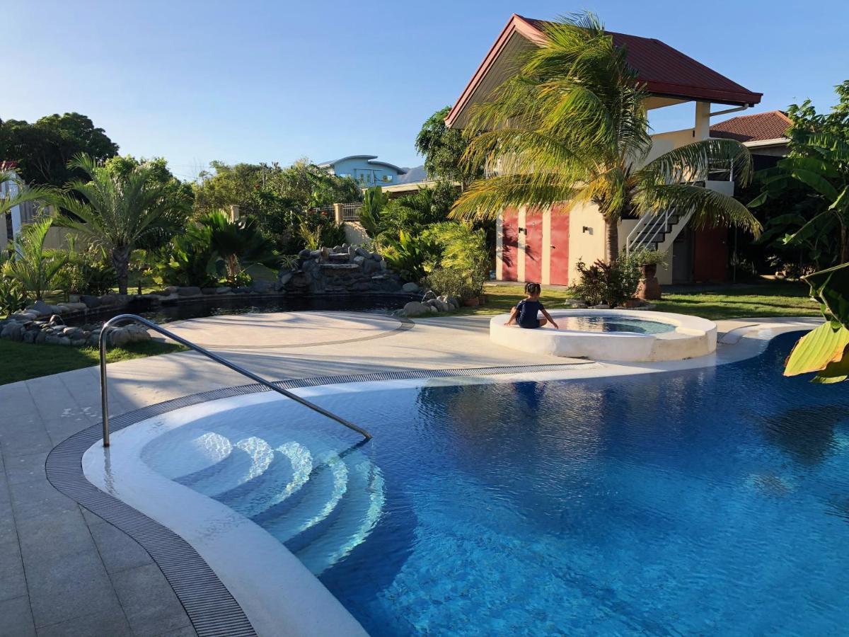Strutz Art Garden Resort Bangued Екстер'єр фото